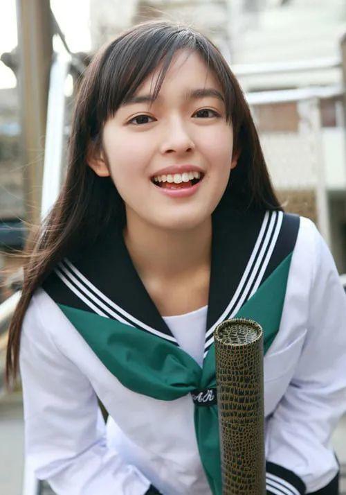 jk女孩为什么吃土,jk制服13岁女生购买