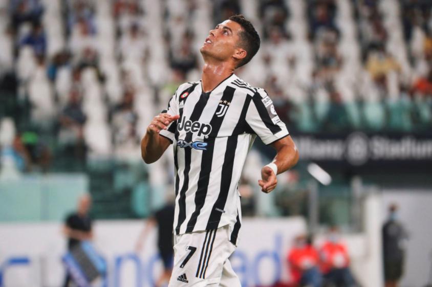 C罗哪里也不去！流言破灭，对于进入足球史册的C罗，应该更宽容