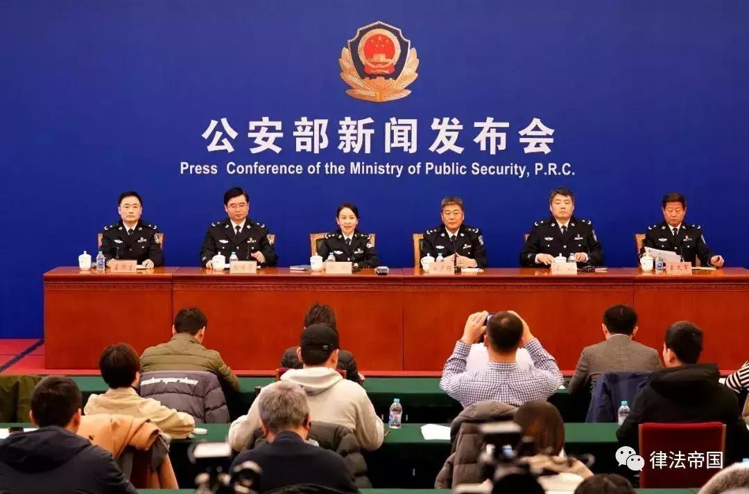 这都是金融*子骗**，不要上当！