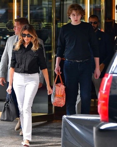 特朗普小儿子身高2米，才15岁已有小肚腩，有钱有颜的人生真任性