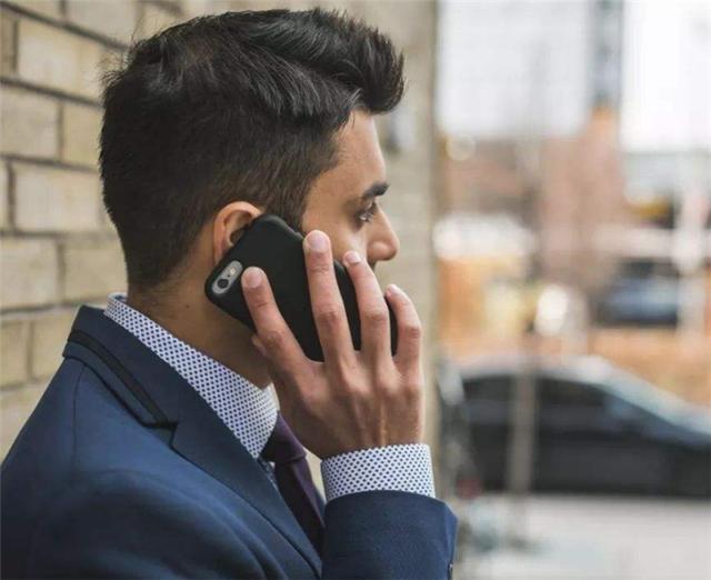 手机在实体买还是网上买,买手机在实体店怎么选