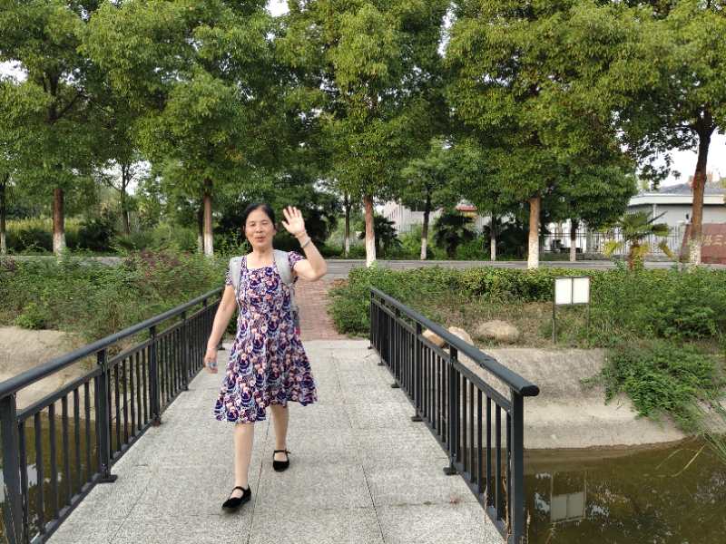 大哥和球球直播趣事,球球生活趣事视频