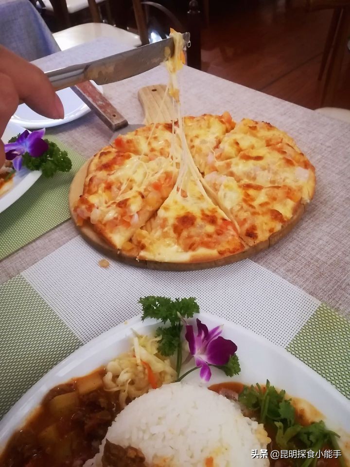 昆明巷子里的美食文化巷,昆明文化巷美食馄饨