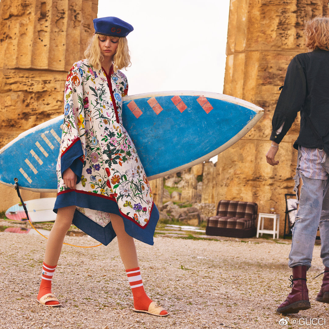 张天爱鳄鱼与牙签鸟长腿,张天爱变漂亮了