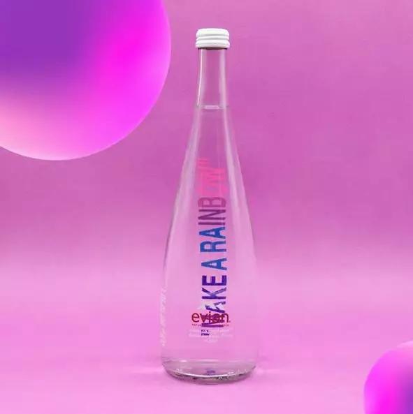 依云如何将一瓶水，卖出奢侈品的味道？