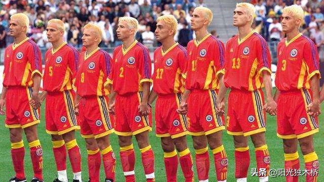 足球运动员短发发型,足球界最奇怪的10个发型