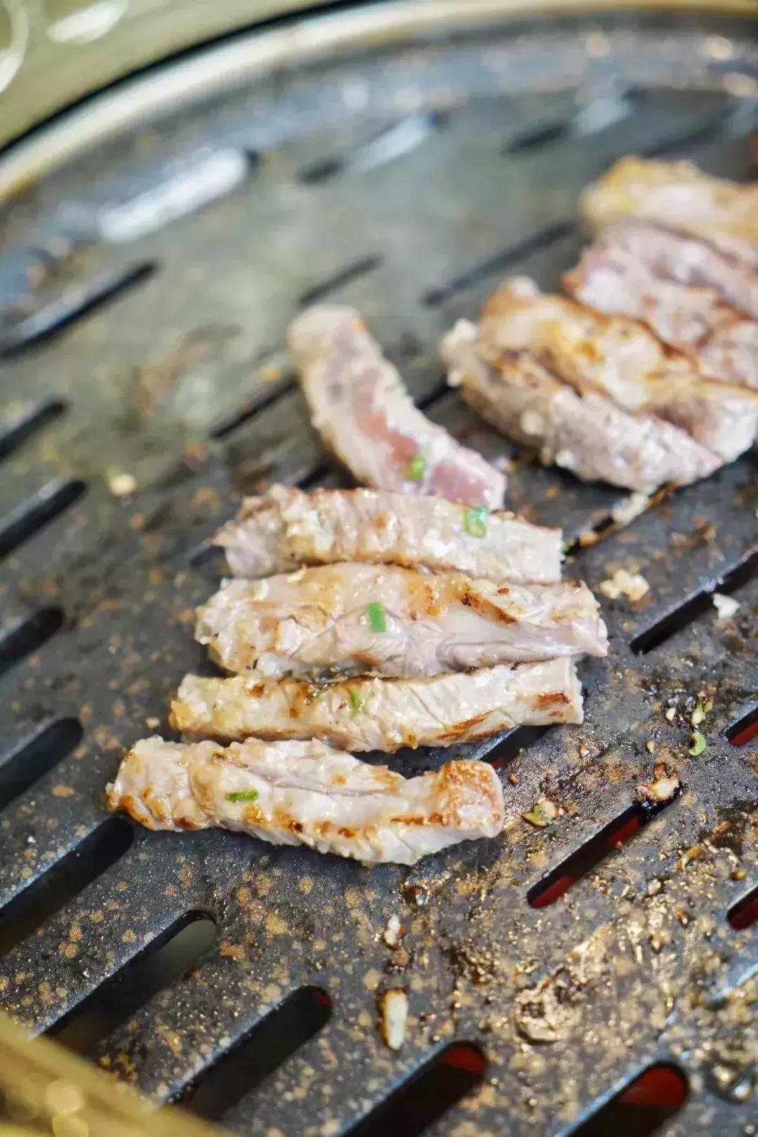 低温熟成牛肉简介,低温熟成牛肉