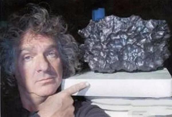 15亿的车,世界上最贵的矿泉水十大排名