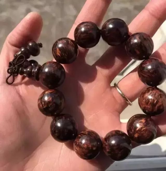 文玩手串怎么快速包浆,文玩包浆小技巧