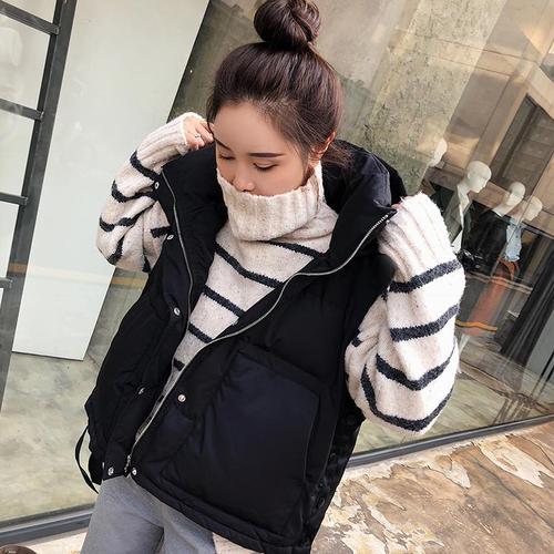 深秋穿羽绒马甲,初春马甲怎么搭配好看