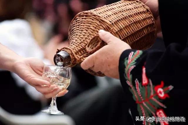 唐三镜白酒,唐三镜酱香型白酒