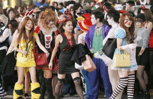 为何国人抢购的日本品牌优衣库，日本人却不买账？