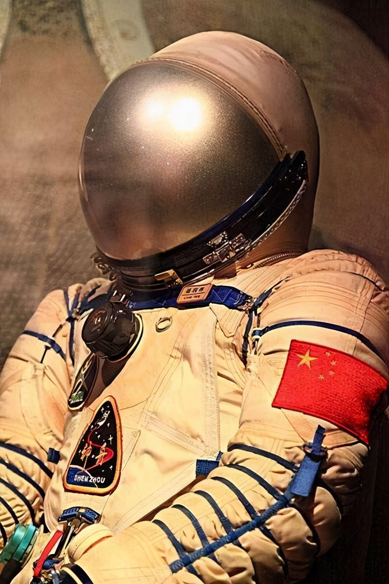 宇航员上天配置的*器武**