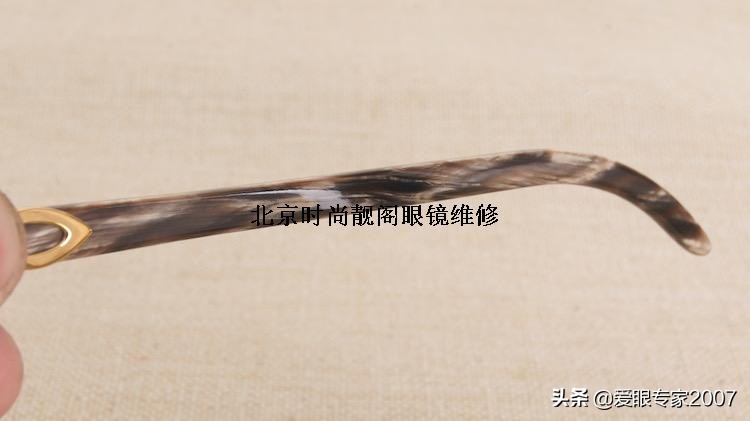 卡地亚眼镜原装镜片有什么效果 (卡地亚眼镜的缺点)