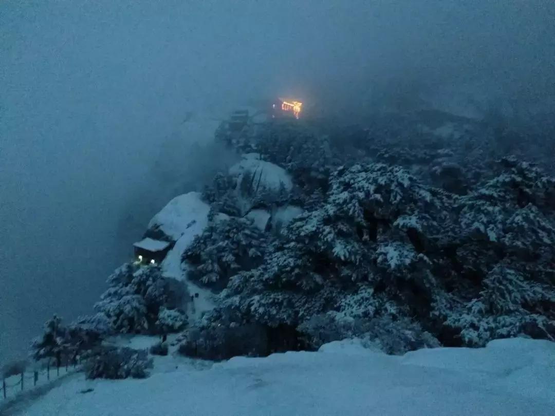 华山游记精选,华山游记风雪夜