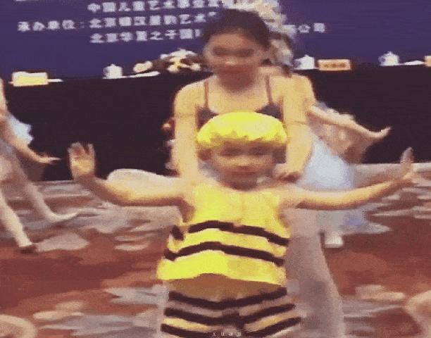 易烊千玺由国民弟弟变成实力艺人,易烊千玺真实家境到底如何