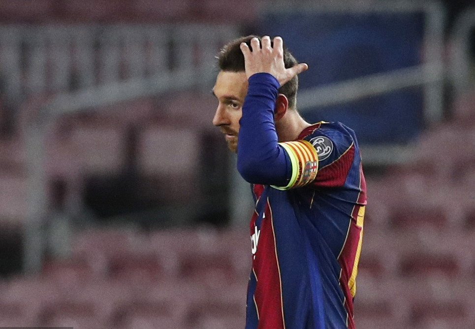 梅西丢球拼命回抢,梅西3分钟进2球尽显颓势