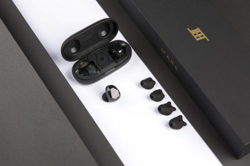 无线蓝牙耳机最好的是哪一款,真无线蓝牙耳机和蓝牙耳机哪个好