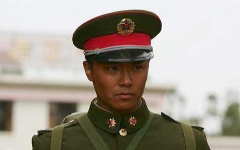 小说士兵突击伍六一最后的结局,士兵突击中伍六一和史今结局如何