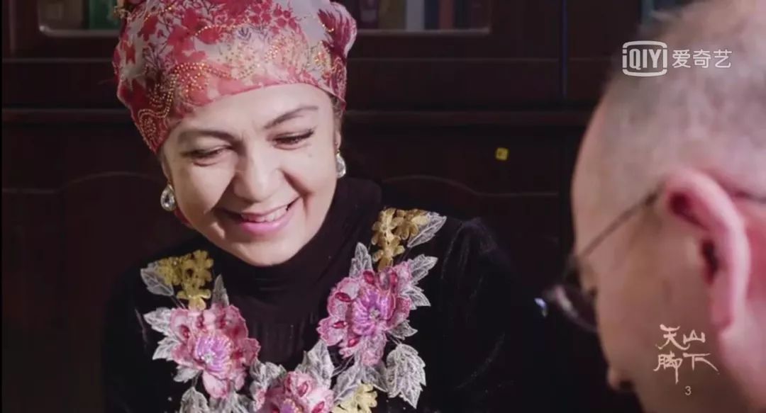 天山脚下纪录片,天山脚下纪录片完整版