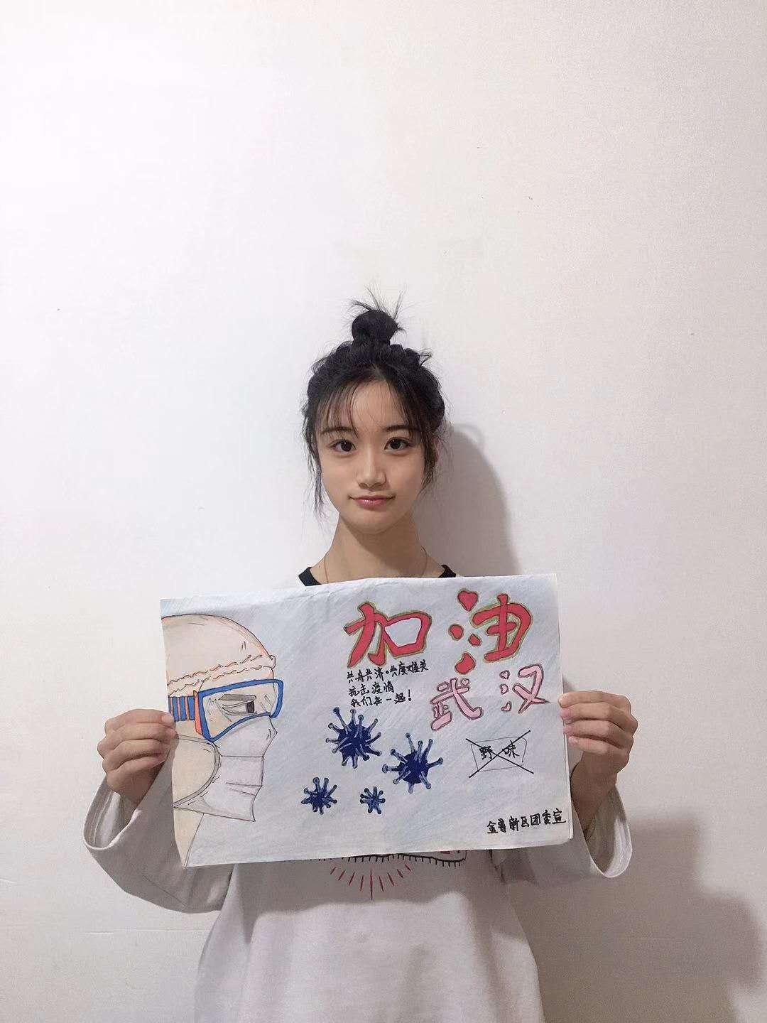 战疫青年志愿者贡献青春力量,疫情防控为祖国加油大学生