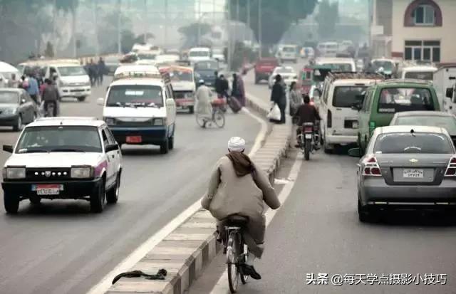 拍照如何拍出模糊感,拍照模糊的技巧