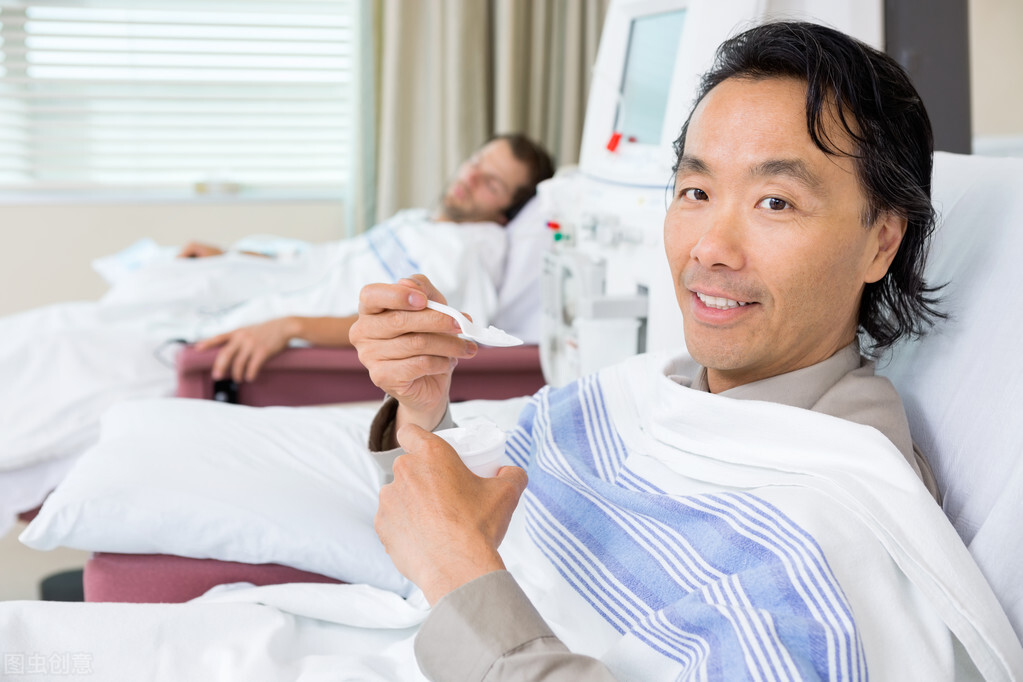 腹部人工造口,腹壁人工造瘘后生活方便吗