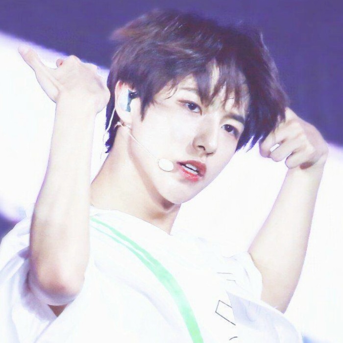 nct刚出道和exo同台,nct最新团综黄仁俊