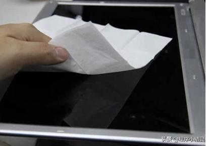 笔记本键盘进水了怎么办？手把手教你键盘进水之后的处理技巧
