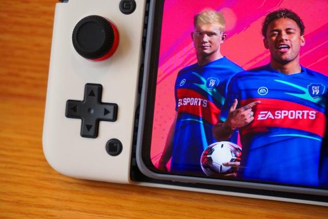 小鸡x2手柄最新款,盖世小鸡手机变掌机