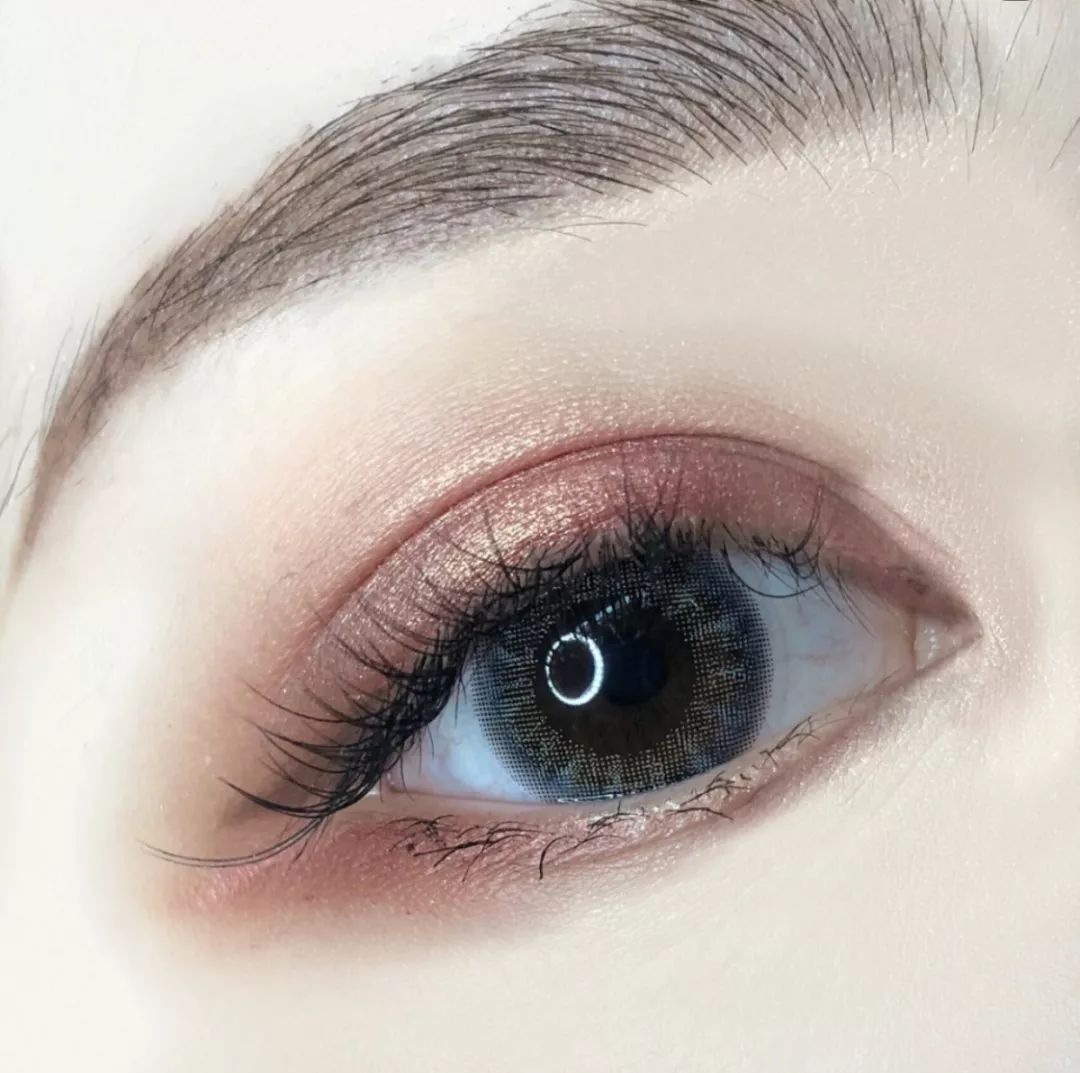 哪有那么多混血，全靠仙瞳招摇撞骗~