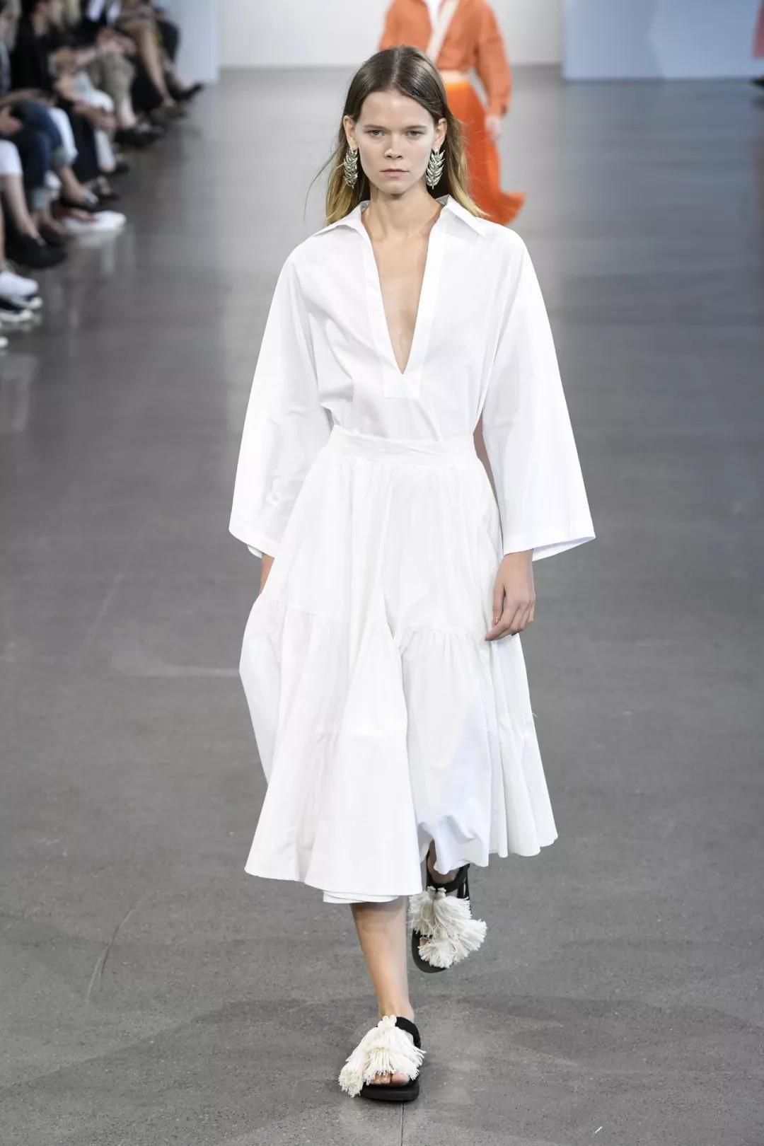 人胖更不能穿休闲衣服,人胖了不能穿浅色的衣服