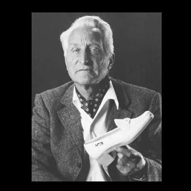 2022年最流行马丁靴穿搭,马丁靴的时髦穿搭