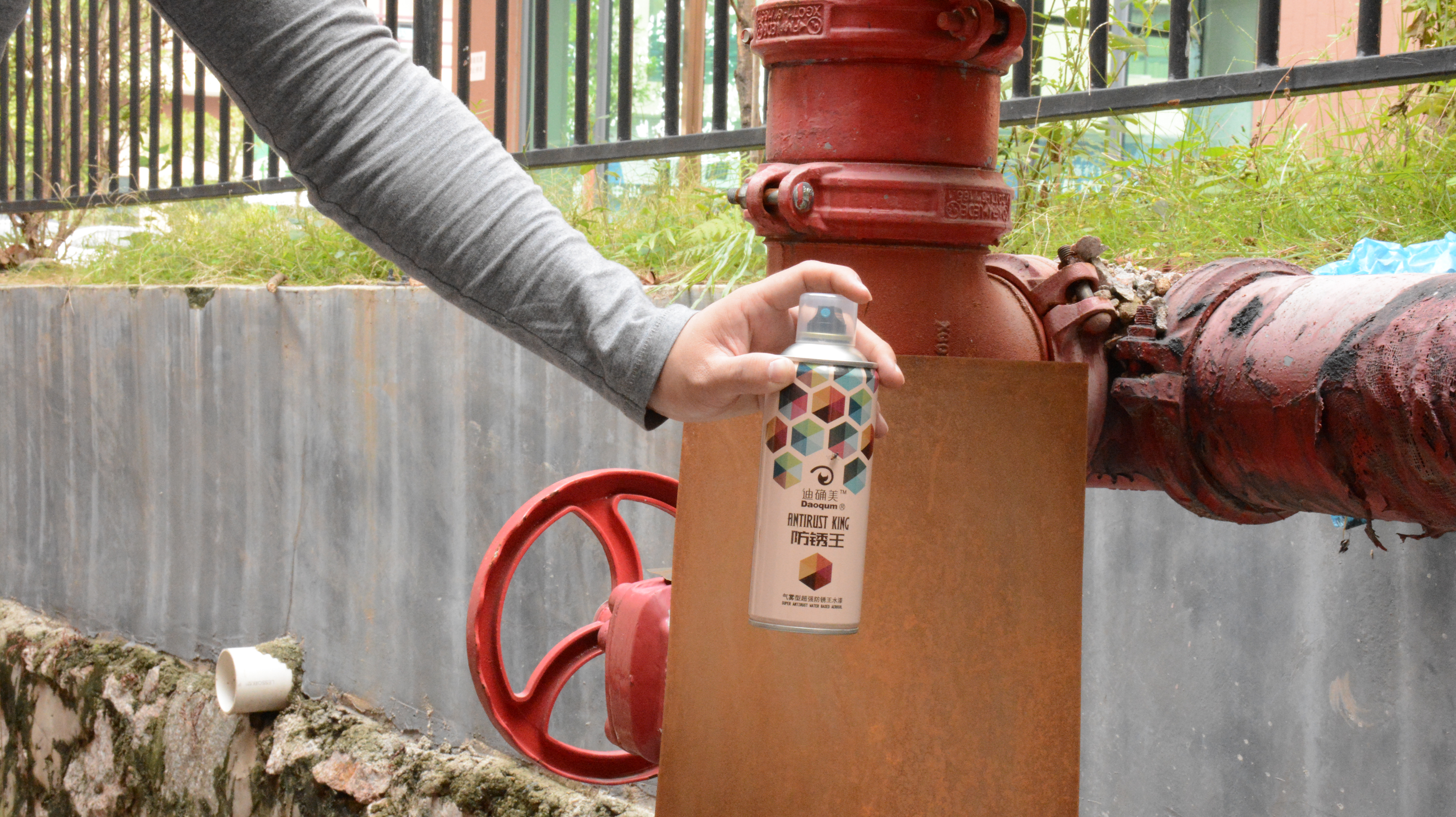 免漆家具磕碰掉漆如何修补,金属漆家具掉漆修复