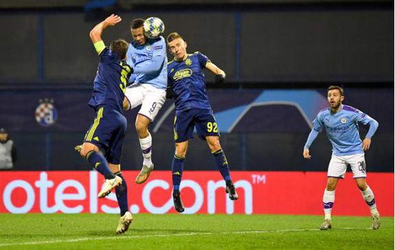 热苏斯绝杀圣徒助曼城夺冠,曼城斯特林热苏斯