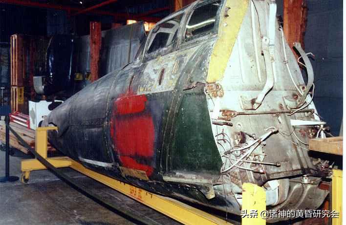 褰╃粯浜屾垬寰峰啗鍧﹀厠,褰╃粯涓殑鎴樹簤