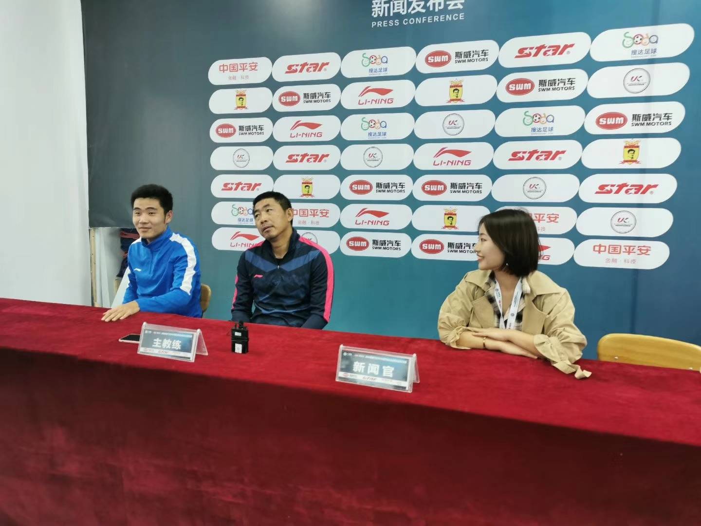 足球女孩|王一宁：我们做最酷的女孩儿