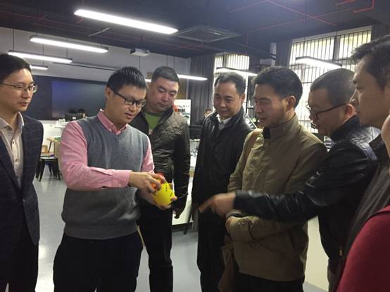 沟通促发展,沟通促合作共享共赢谋发展