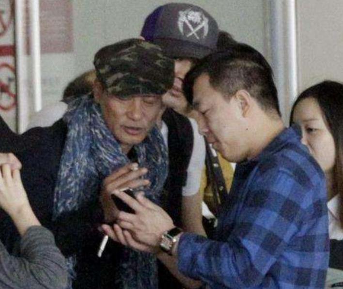 明星权志龙抽的什么烟一盒15万 (权志龙为啥抽15万一包的烟)