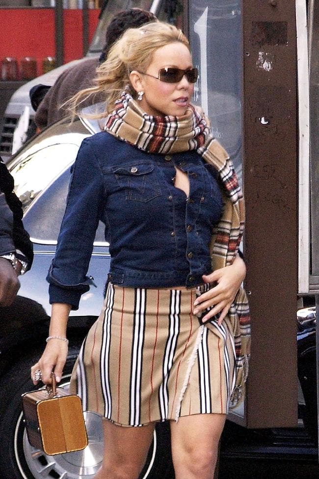 burberry2023走秀解构英伦风,巴宝莉burberry博柏利birt英伦风