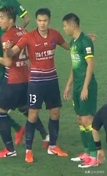 黄石“四虎将”笑傲中超绿茵场