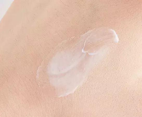 黄皮必备显白口红,黄皮必染显白发色不用漂