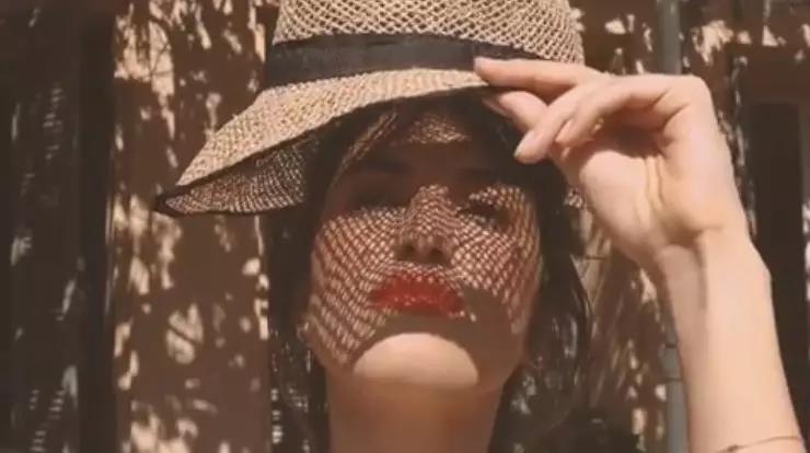 想要自然红唇选什么色号唇膏,秋冬推荐必备十款唇膏