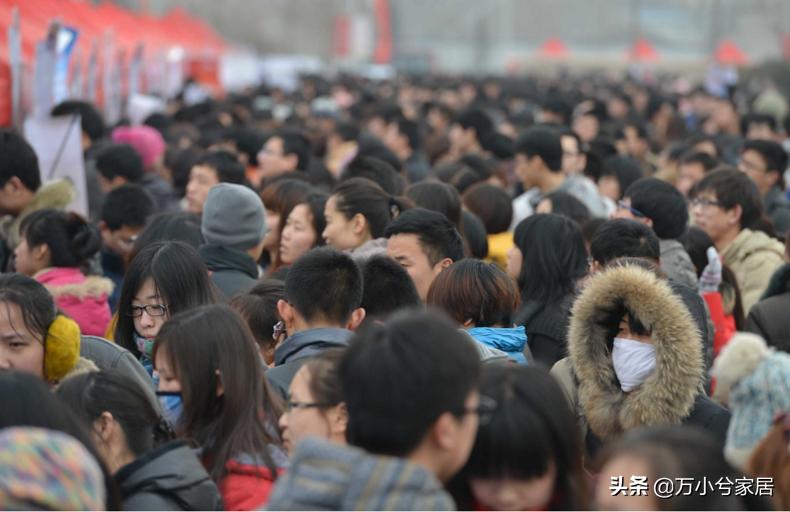 衣柜收纳衣架架子,家里衣架乱糟糟没地收纳