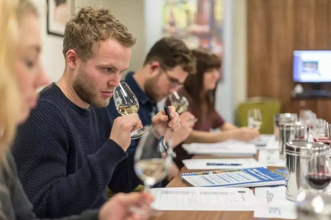 wset葡萄酒培训课程介绍,wset葡萄酒二级三天课程讲什么