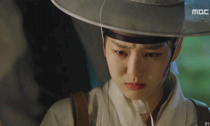 耳听爱情歌曲,耳听爱情铃声