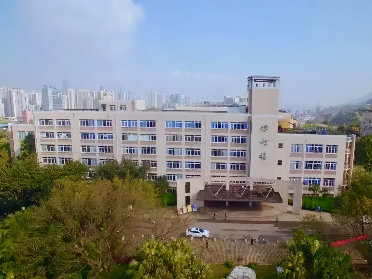 重庆教学楼豪华的大学,重庆有电梯的大学宿舍