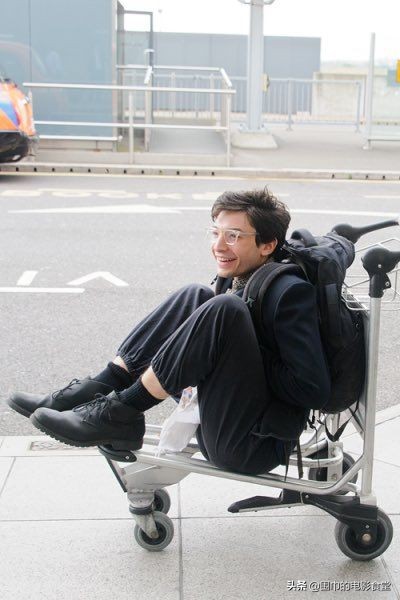 美少年与沧桑大叔电影,大叔与少年美国电影