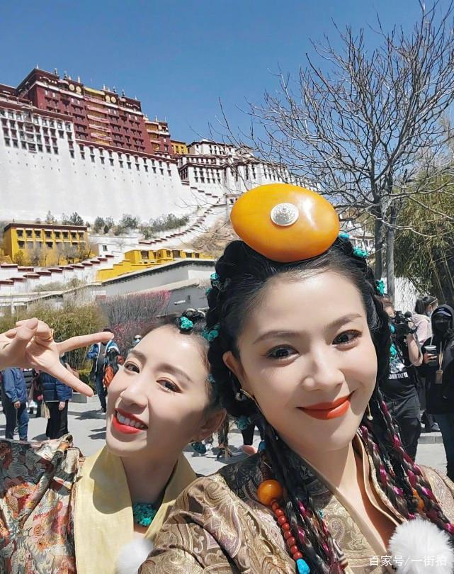 三位女神同台斗艳,三位女神惊艳出场