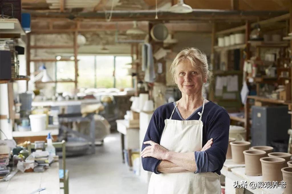 打零工的老人,bbc打工真实收入